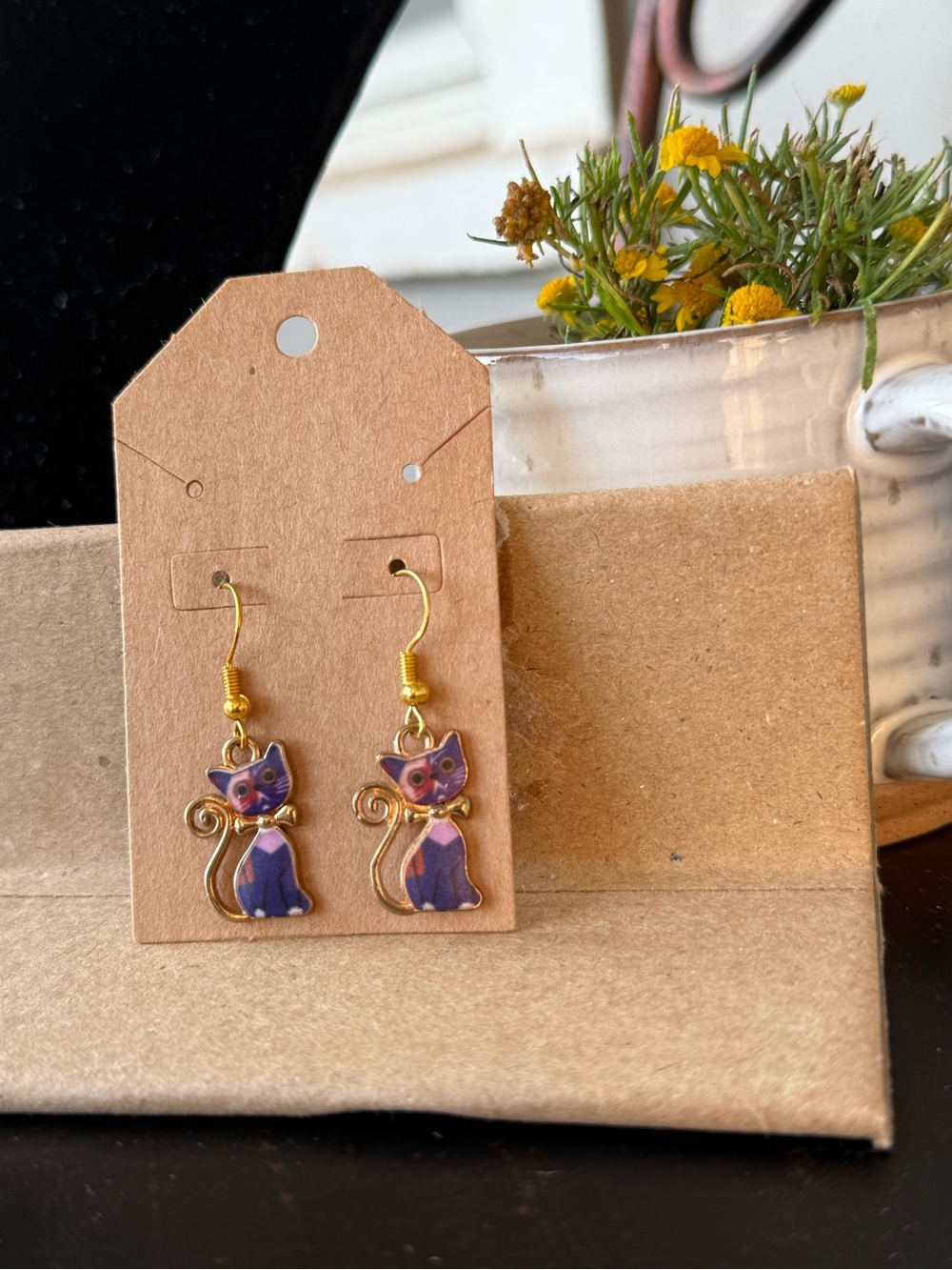 Gold-Tone Purple Cat Drop Earrings - Unbranded